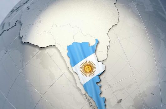 Argentina – Enacom confirmó que reglamentación del DNU 690 será asimétrica