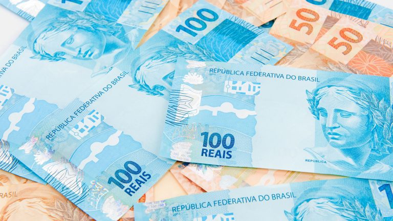 Brasil | Vivo estuda realizar oferta pública de debêntures de R$ 3,5 bilhões