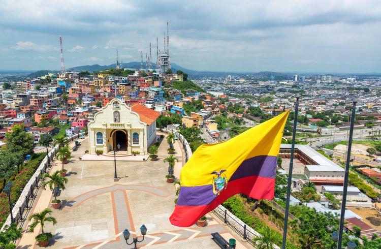 Ecuador | Gobierno prevé captar USD 5.000 millones por ventas y concesiones