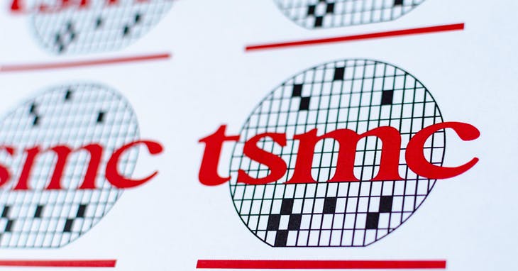 TSMC reporta resultados fuertes, pero advierte que continuará escasez de chips