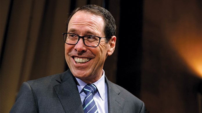 CEO de AT&T recibió jugosa compensación salarial en 2019 mientras hubo  recorte masivo de empleos | DPL News