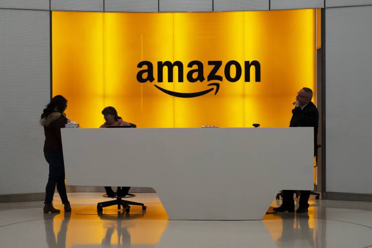 Amazon reporta desaceleración de ventas y aumento en costos