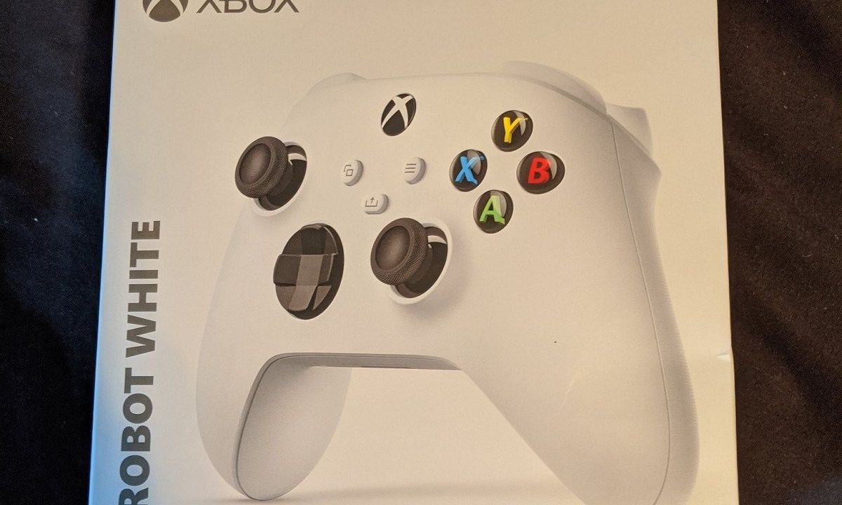 Xbox Series S confirma su existencia filtración de una caja de un mando DPL News