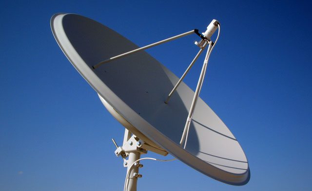 Brasil | Anatel realiza chamamento público sobre TV aberta para satélites em Banda Ku