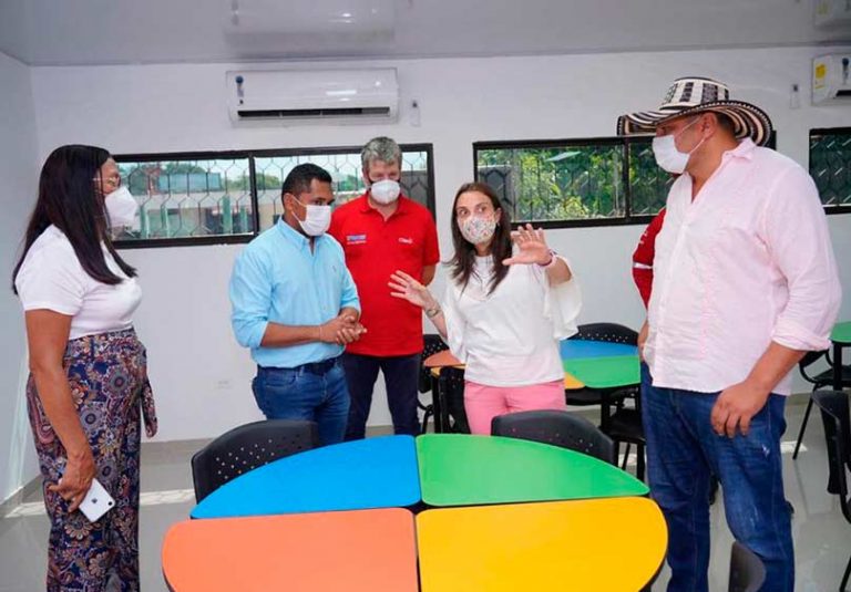 Claro inicia proyecto de conectividad rural junto con gobierno colombiano