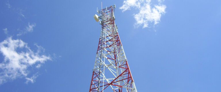 México | CFE instalará en Nuevo León 8 antenas para que comunidades tengan Internet y telefonía
