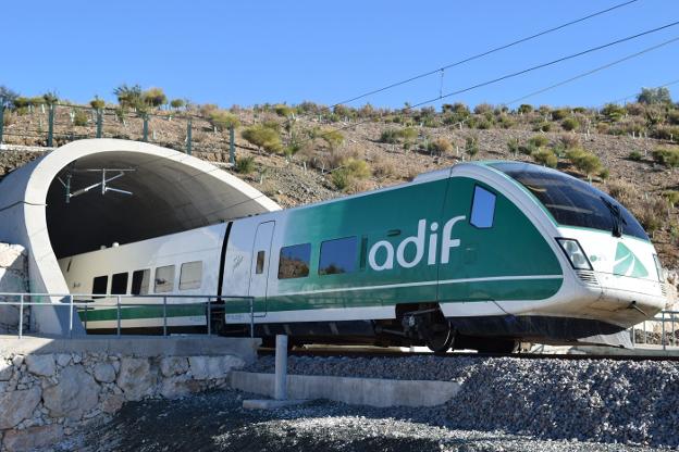 Gobierno español destina 26 millones de euros para 5G en la red ferroviaria