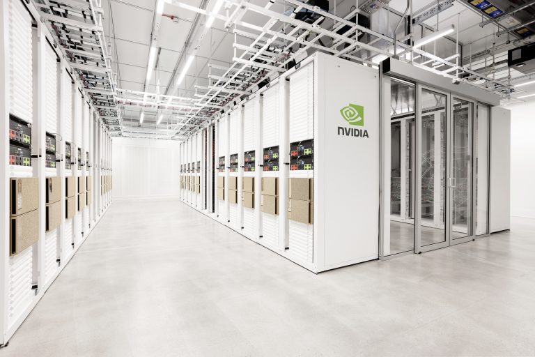 Nvidia presenta supercomputadora para investigación científica