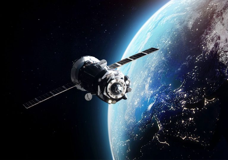 Brasil | Emissoras indicam satélites da StarOne e Sky para receber sinais de banda Ku