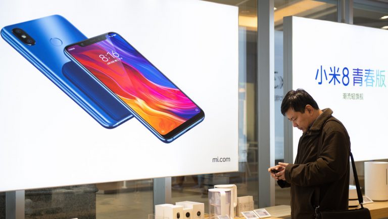 Fabricante chino supera en envíos globales de smartphones a Apple