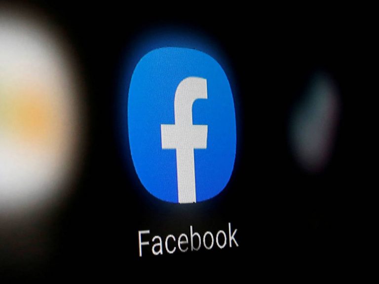 Cómo Facebook desactivó y activó sus servicios globales en siete horas