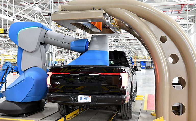 AT&T y Ford llevan 5G a la producción de vehículos eléctricos