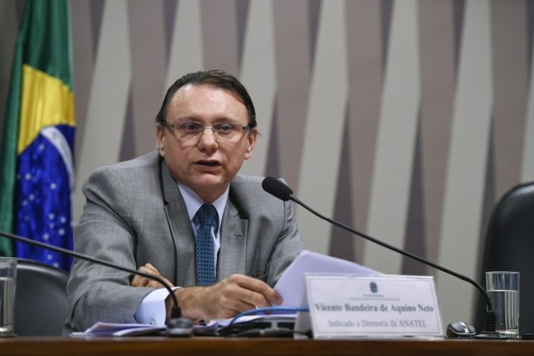 Brasil | Fiscalizar compromisso de Internet em escolas será grande desafio, afirma Aquino