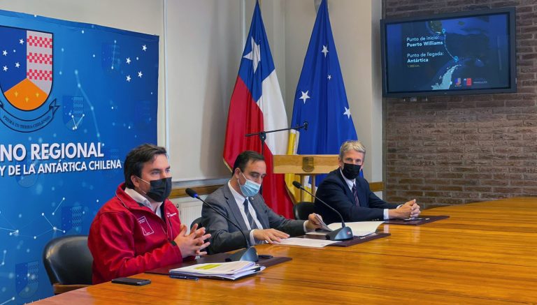 Chile analizará viabilidad de desplegar un cable submarino que una “la Antártida con el mundo”