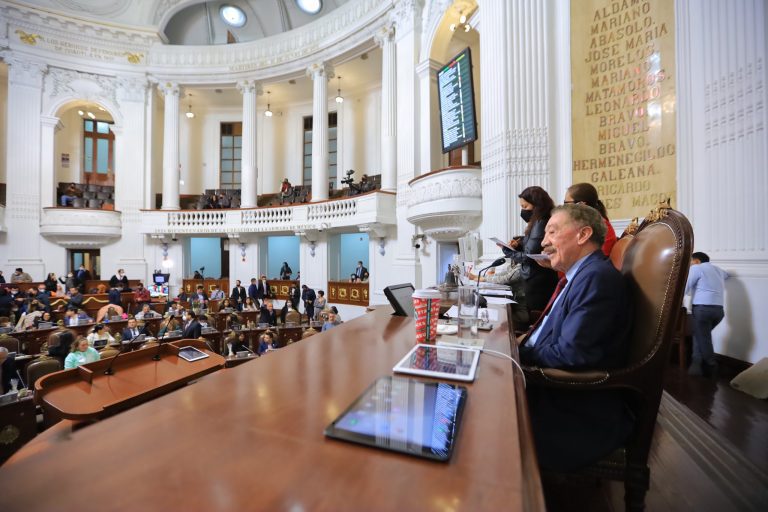 Congreso de la CDMX aprueba impuestos a plataformas digitales