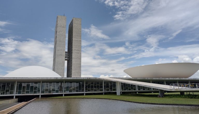 Brasil | Inteligência artificial já tem ‘esboço’ de regulação