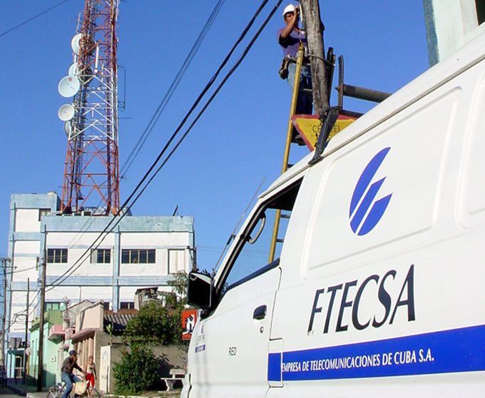 Cuba | Continúa el trabajo de recuperación de las redes de telecomunicaciones en los territorios afectados por el huracán Ian