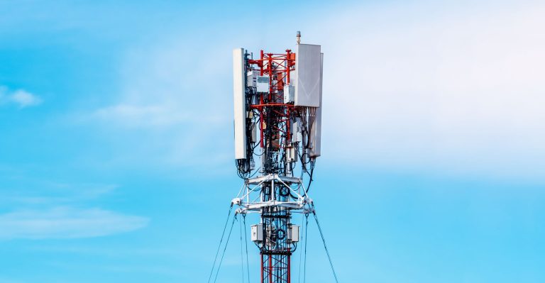Las telecos europeas venden torres por más de 55.000 millones desde 2019