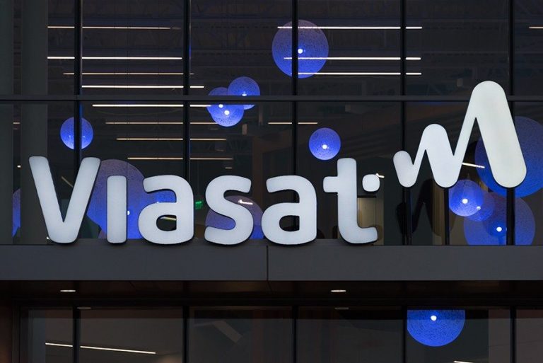 Brasil consigue acuerdo con Viasat para ampliar conectividad en el país