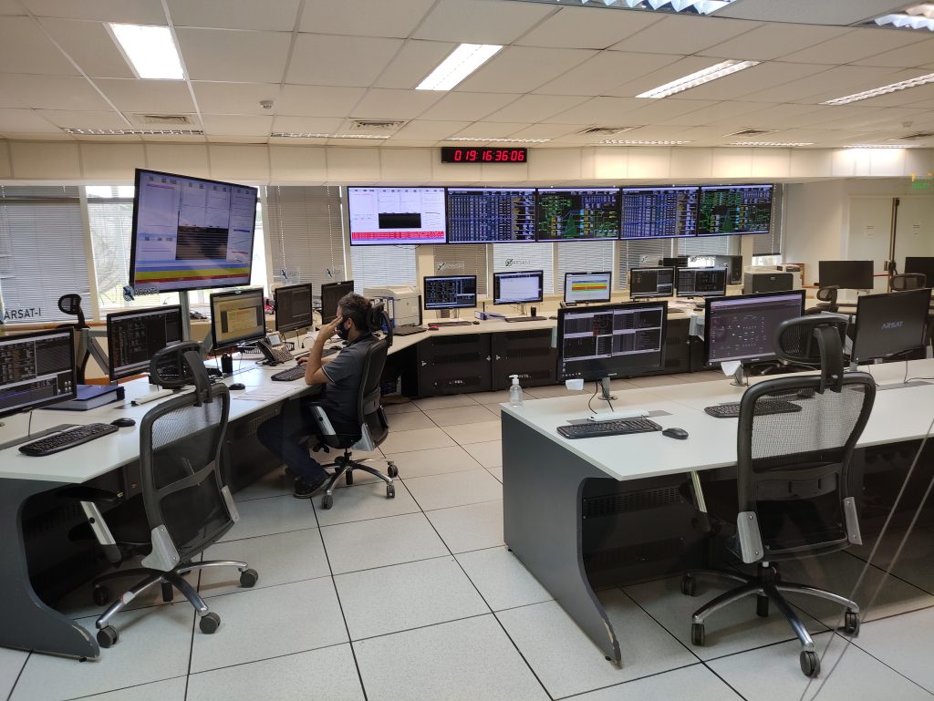 dplnews Arsat Monitoreo de satélites mc70322