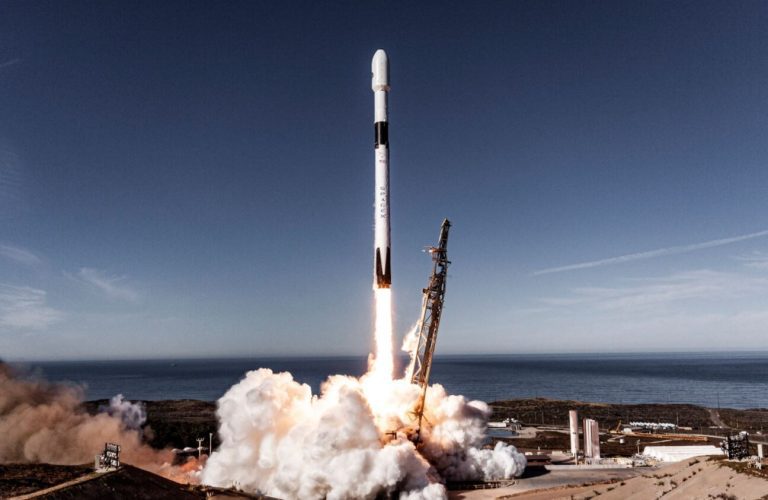 SpaceX rompe récord con vuelo de su Falcon 9
