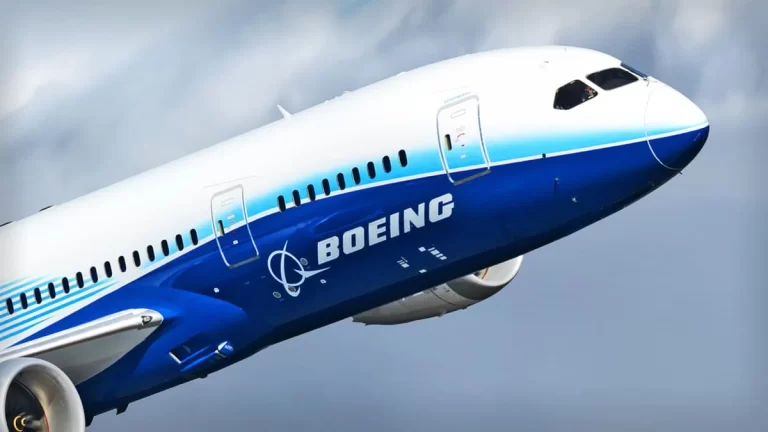Boeing invierte en la Nube de tres gigantes: Amazon, Google y Microsoft
