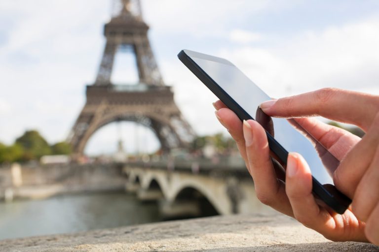 Francia cerró 2021 con más de 28 mil sitios 5G
