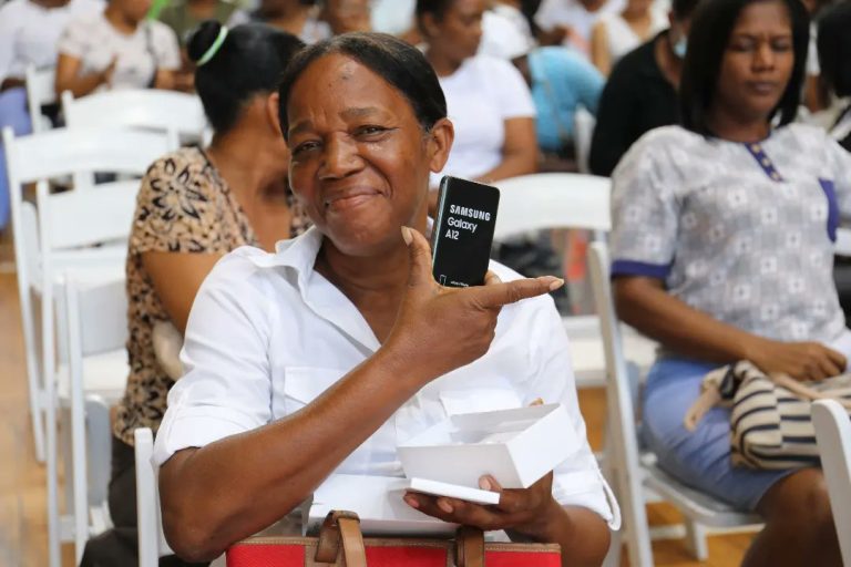 Indotel brindará conectividad y capacitación digital a mujeres dominicanas