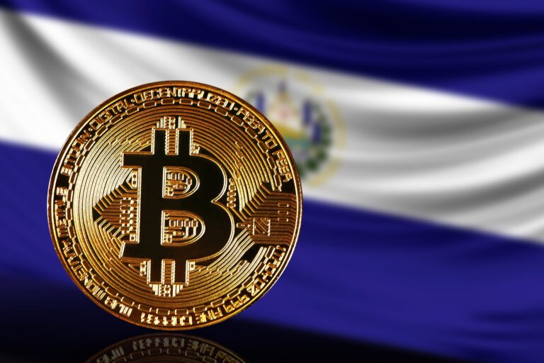 Cuál es el uso real del bitcoin en El Salvador a 9 meses de adoptarse (y cómo le afecta la crisis actual de la criptomoneda)