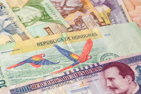 Ministerio Público investiga qué pasó con el fondo de servicio universal de Honduras