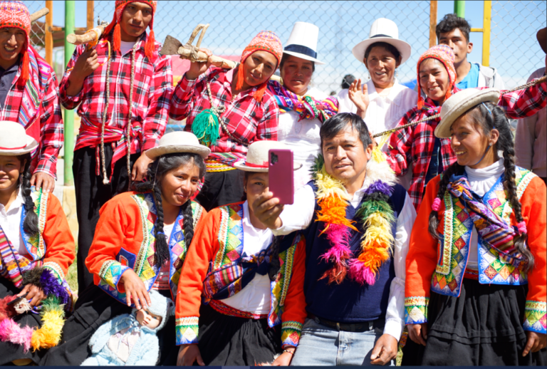 Perú | Aumentan a más de 41 millones las líneas celulares activas