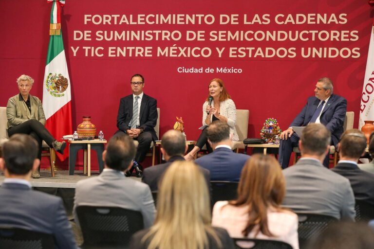 México y EE. UU. crean grupo de trabajo para fortalecer cadenas de suministro de chips