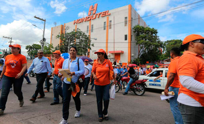 Honduras | Empleados de Hondutel exigirán en bajos del CN aprobación de decreto para pago de prestaciones y sueldos