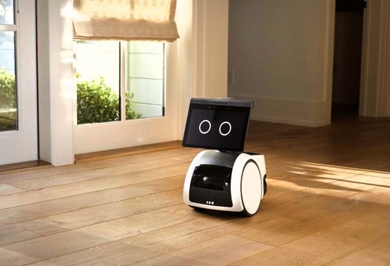 Astro, el adorable robot de Amazon que prepara un Gran Hermano