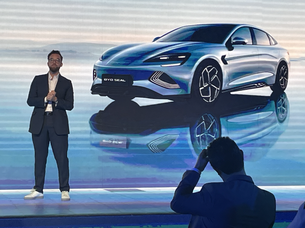 El electrizante BYD Seal es un oleaje de tecnología, diseño y sustentabilidad 3 dplnews byd seal jb271123