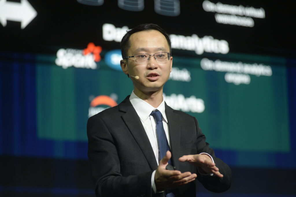 dplnews markchang director huawei cloud mf231123