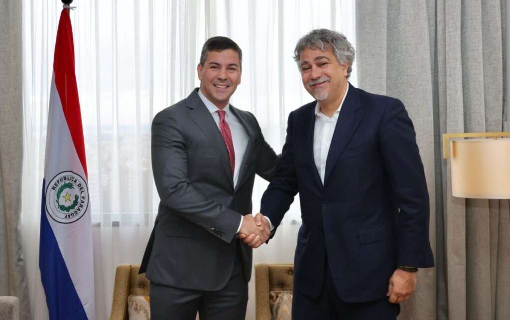 Logros TIC de Paraguay a un año de la asunción de Santiago Peña 2 dplnewsSantiagoPenaKarimLesinaMillicomMWC rp26022024