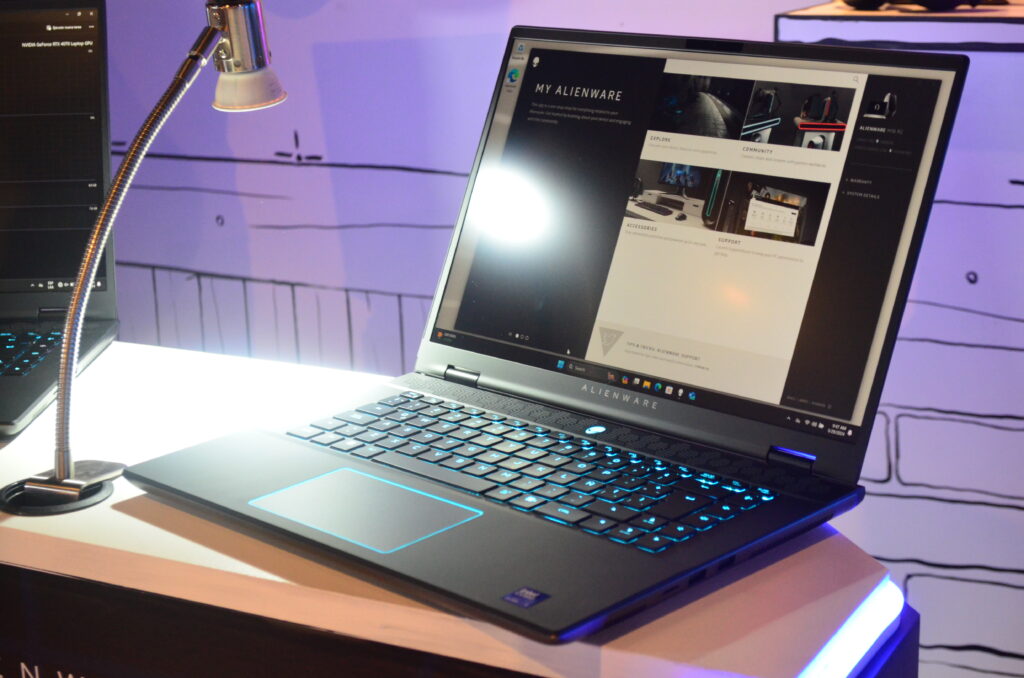 Dell presenta en México la nueva Alienware M16 R2, su nueva laptop gamer con IA 1 dplnewsALIENWAREM16R23 rp30052024