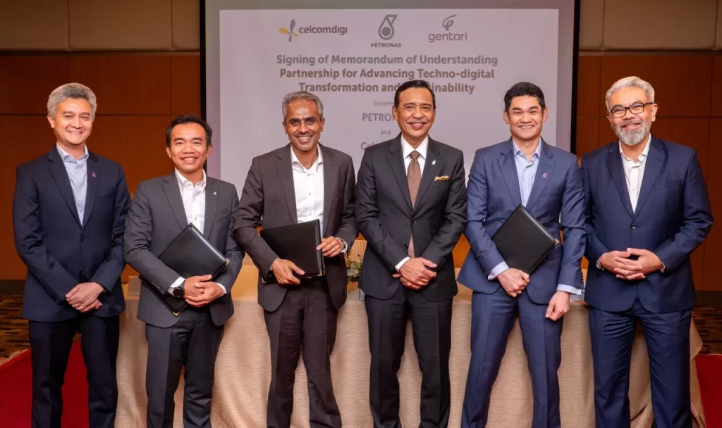 Petronas y CelcomDigi firman acuerdo 5G para sector energético 1 dplnews petronas celcomdigi mc2524