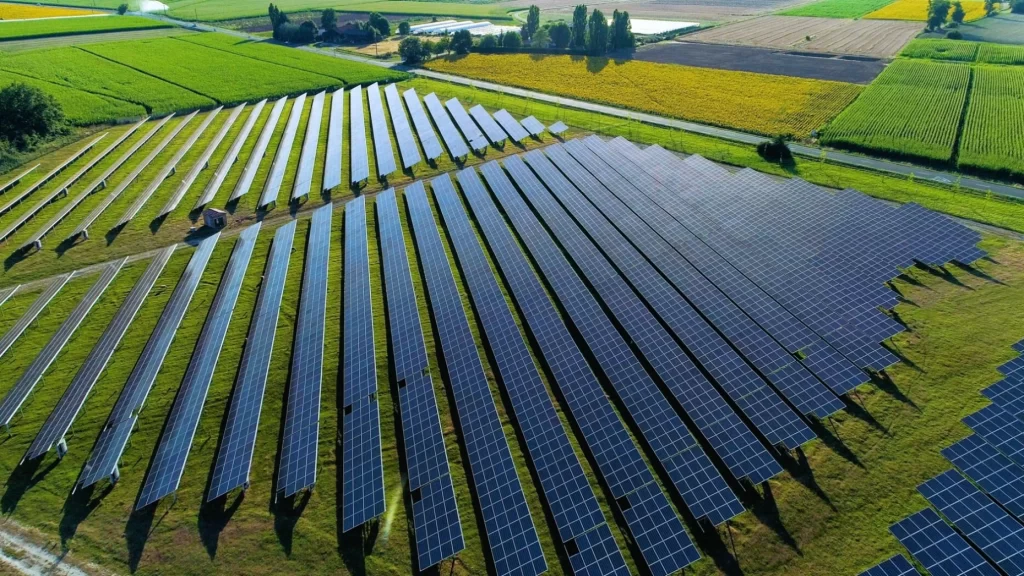 AWS invertirá 15 mil 700 mde en España 1 dplnews proyecto solar aragon aws mc22524