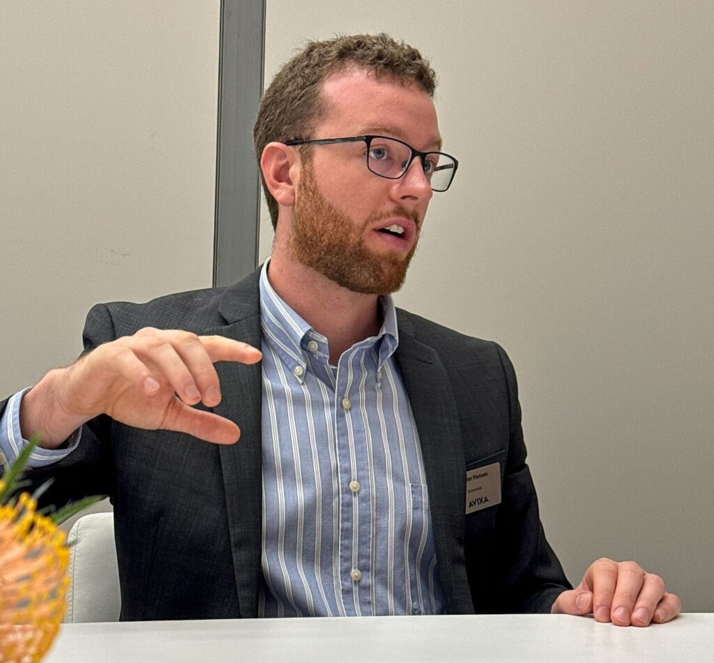 dplnews Peter Hansen mc19624