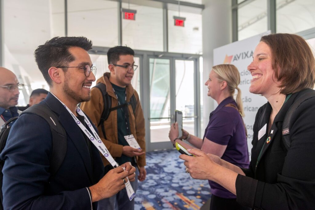 dplnews infocomm bienvenida mc19624