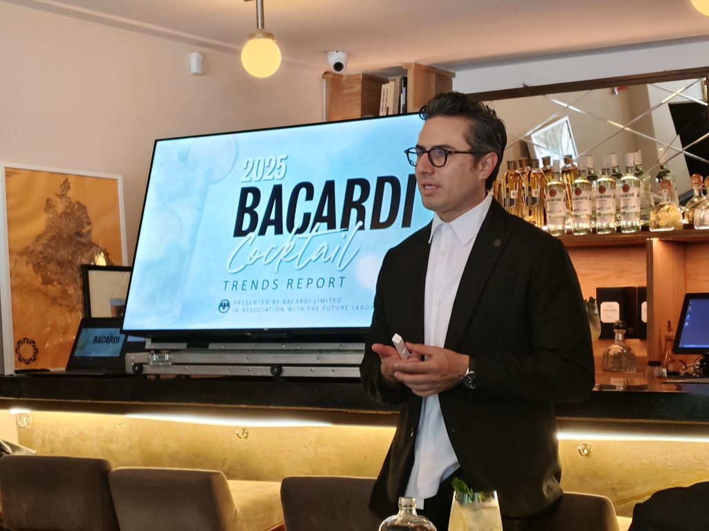 Inteligencia Artificial y cansancio digital influyen en tendencias de coctelería 2025: Bacardí 1 dplnewsRicardoNavaBacardi rp22112024