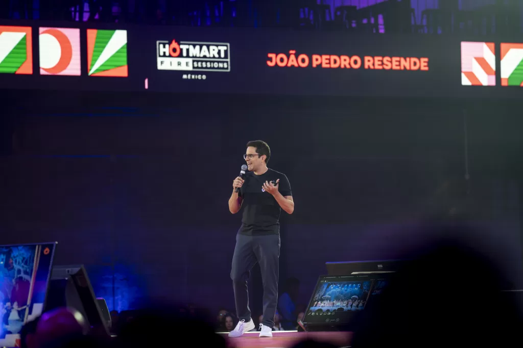 dplnewsJoaoPedroResendeCEOHotmartFIRESessionsMexico rp30072025
