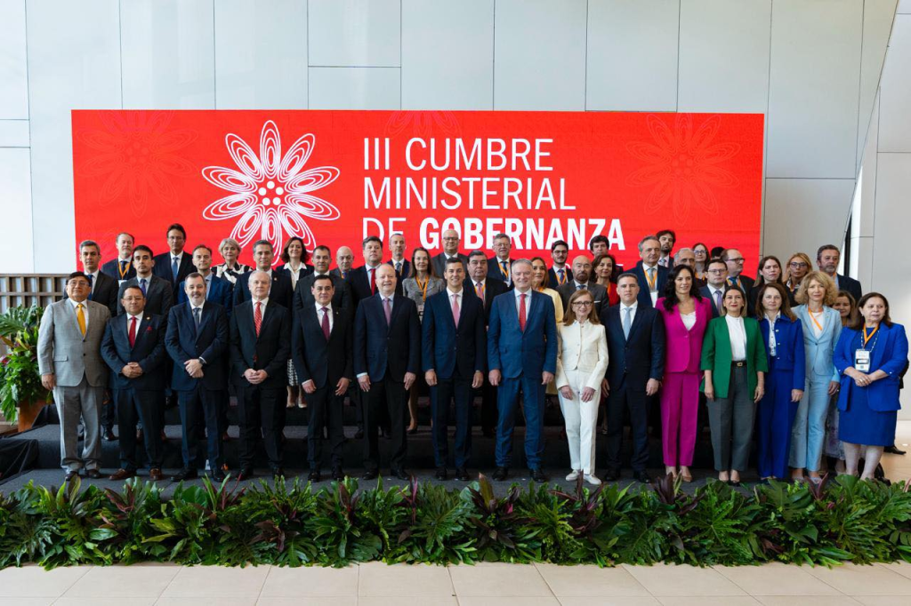 Paraguay reafirma compromiso con uso responsable de IA ante la OCDE 1 dplnewsCumbreMinisterialOCDE rp11112025