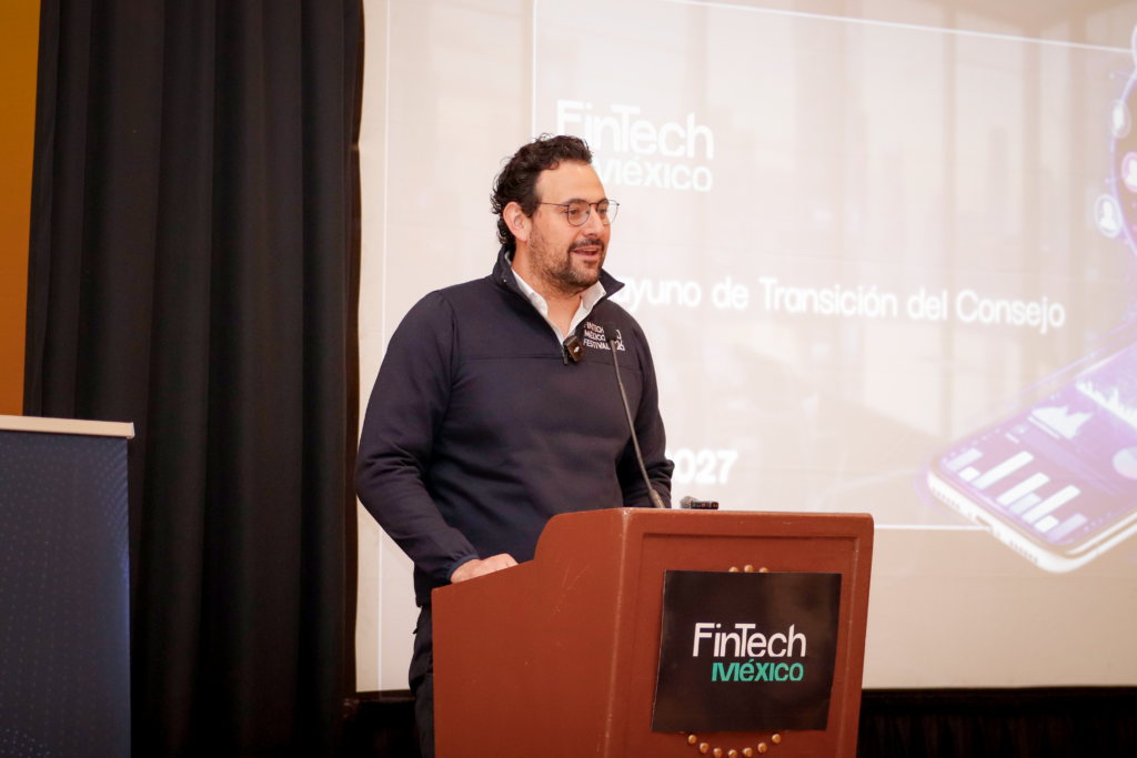 dplnewsFelipeVallejopresidenteFinTechMexico rp22042026
