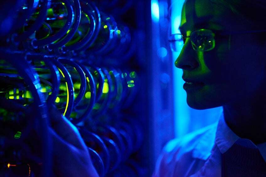 dplnews mujer KIO Data dn230326