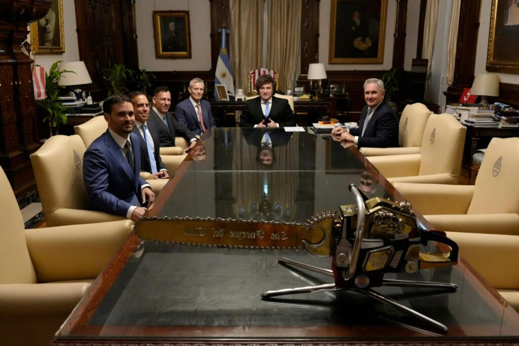 Peter Thiel y la apuesta argentina en la nueva partida de la geopolítica digital 1 image 30
