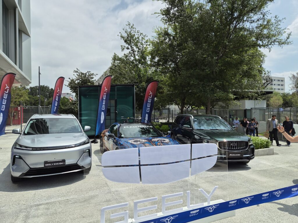 Geely y el Tec de Monterrey firman alianza para investigación en proyectos de movilidad en México 3 20260716 111026 Original